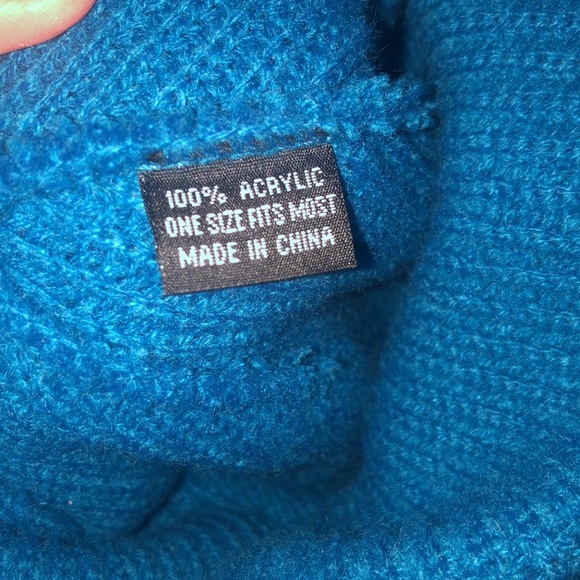 Sculpt Fit Toque - Picture 3 of 3